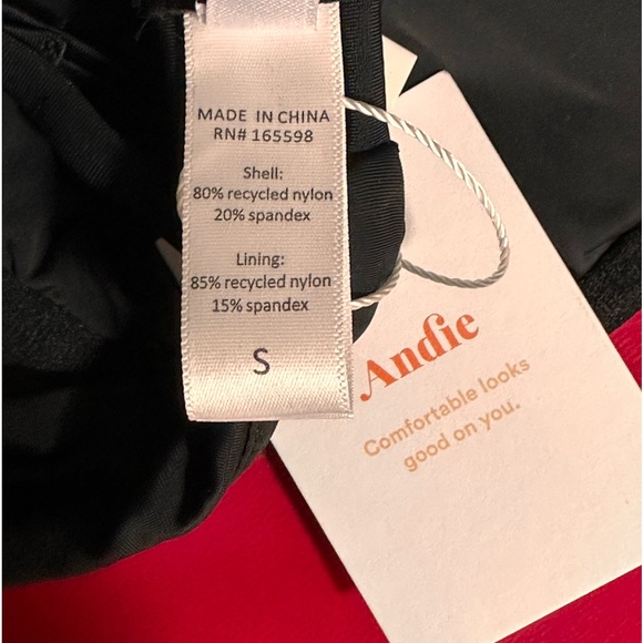 ANDIE -Bermuda Top - Black Swimsuit Underwire Full Coverage Bikini Top (S)   NWT - Picture 10 of 11